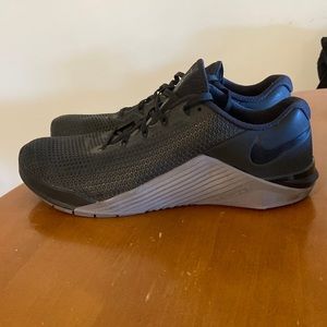 Mens Nike metcon 5
